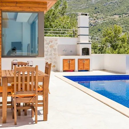 Villa 4 Sleeps 2 Isolated Honeymoon-villa Lale Uzumlu (Mediterranean)